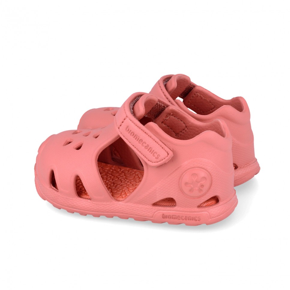 sandalias-de-playa-y-piscina-para-primeros-pasos-262290-e886 (2)
